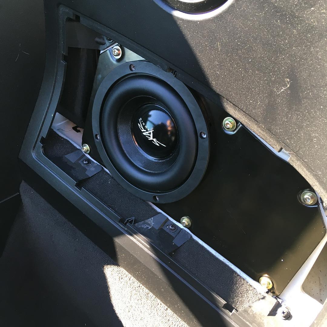 2005 BMW Z4 2.5i E85 Aftermarket Build Log/Install With Pictures