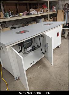 Click image for larger version. 

Name:	Router Table (11).jpg 
Views:	406 
Size:	61.9 KB 
ID:	7927